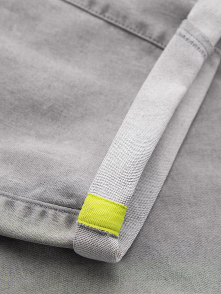 Ombre Clothing Moške jeans kratke hlače z okrasnim šivom - svetlo sive