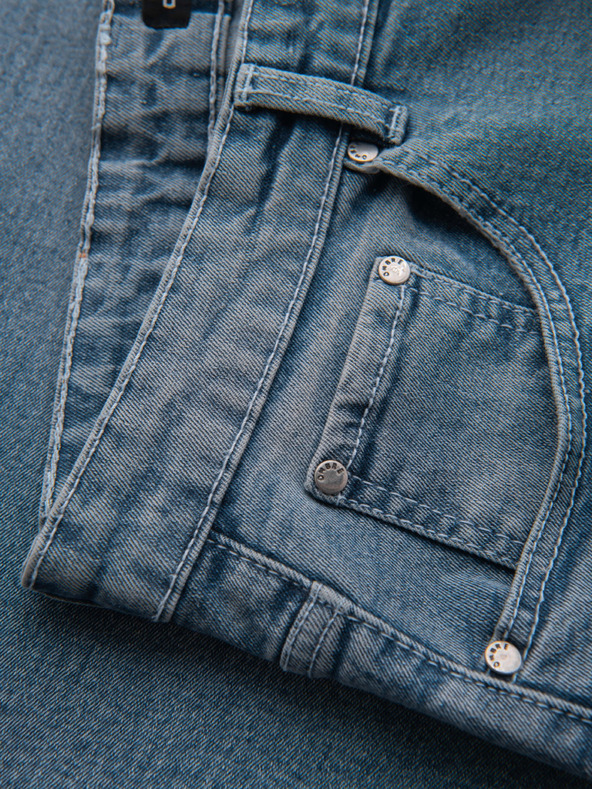 Ombre Clothing Moške jeans kratke hlače z zavihano hlačnico - svetlo modre