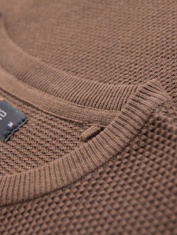 Ombre Clothing Moška pletena srajca z nežno teksturo - svetlo rjava