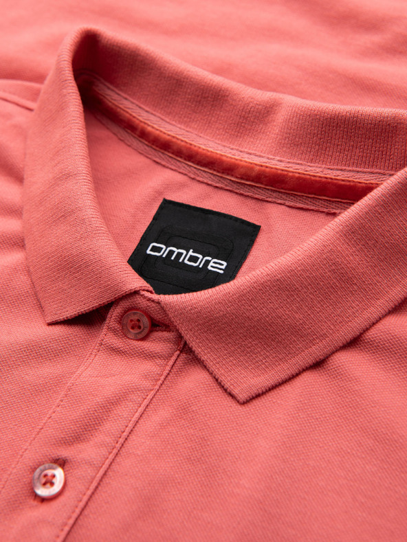 Ombre Clothing Bombažna polo majica iz piqué pletenine - koralna