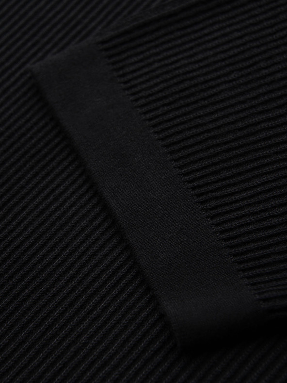 Ombre Clothing Moška pletena majica z gumbi ob izrezu - črna