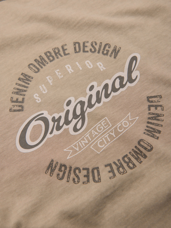 Ombre Clothing Bombažno majico s tiskom na prsih in hrbtu - temno bež