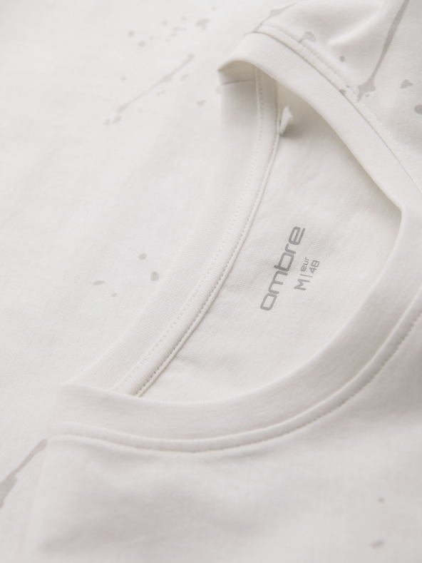 Ombre Clothing Moško majico s tiskom in okroglim izrezom - belo