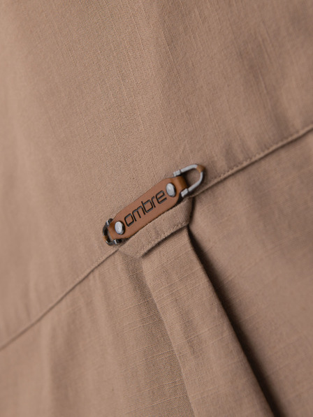 Ombre Clothing Moška lanena srajca s klasičnim ovratnikom in žepi REGULAR FIT - svetlo rjava