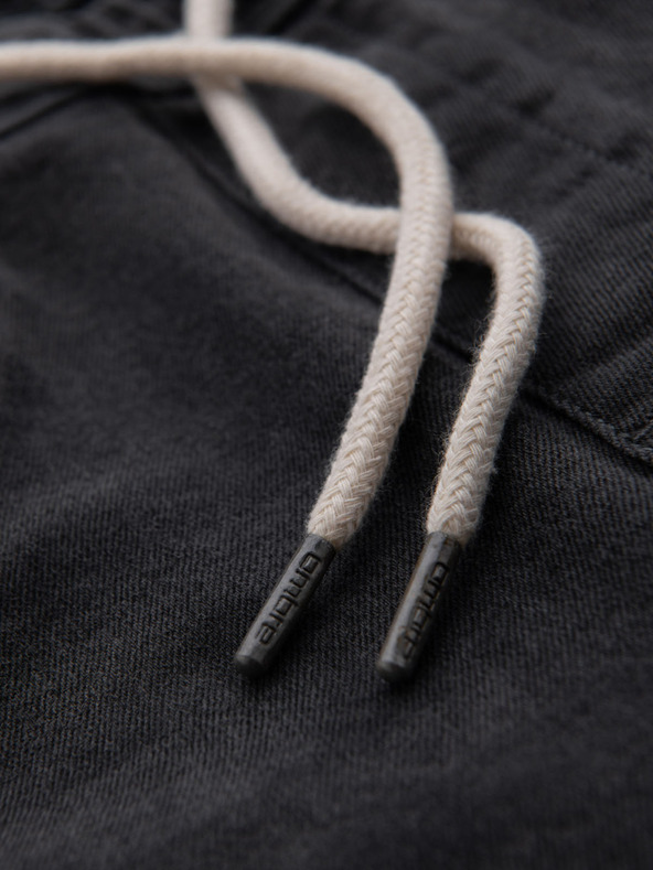 Ombre Clothing Moške kratke hlače z elastičnim pasom in opranim učinkom - sive