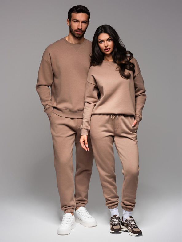 Ombre Clothing Klasičen uniseks pulover z okroglim izrezom - rjava