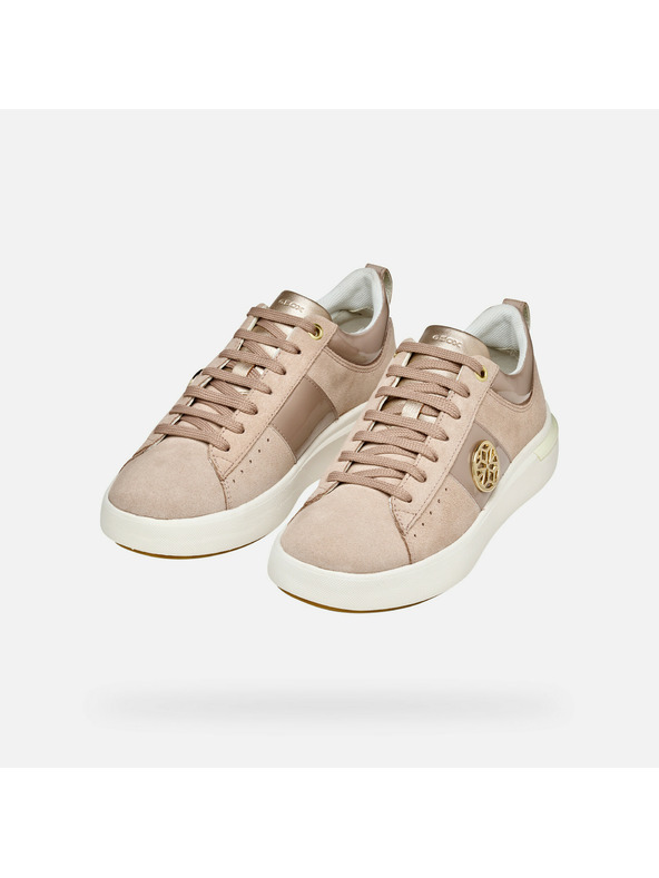 Geox Bež ženski čevlji Geox Dalyla