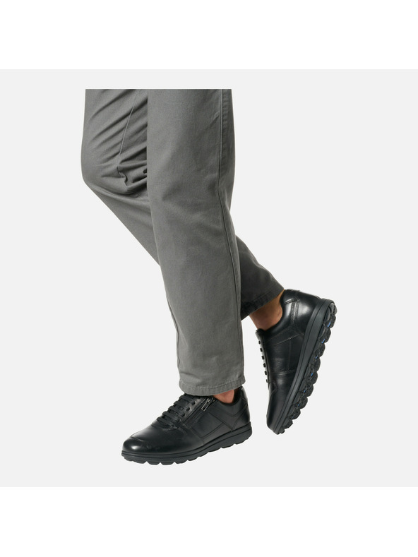 Geox Črne moške superge Geox Spherica EC12