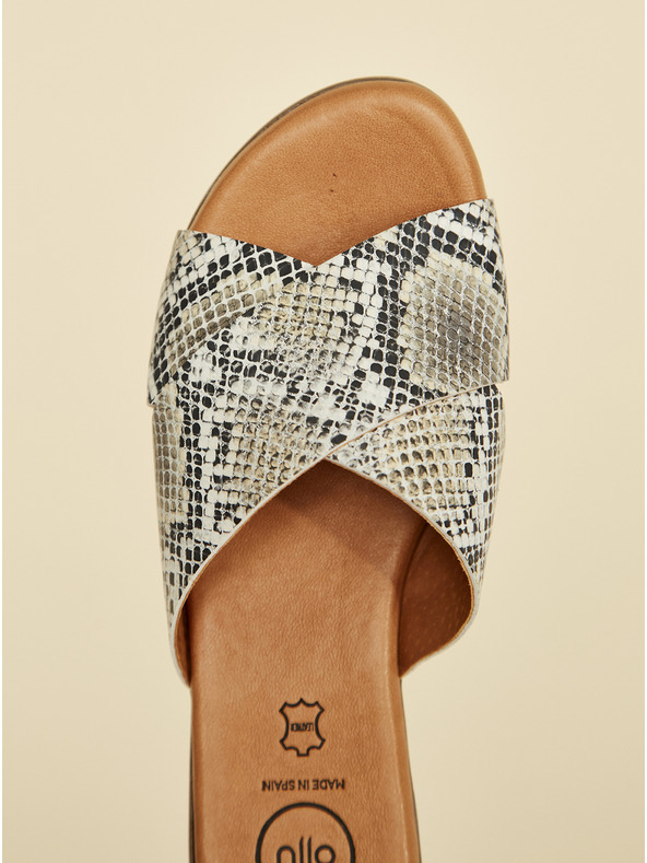 Ojju Sivi usnjeni copati s kačjim vzorcem OJJU