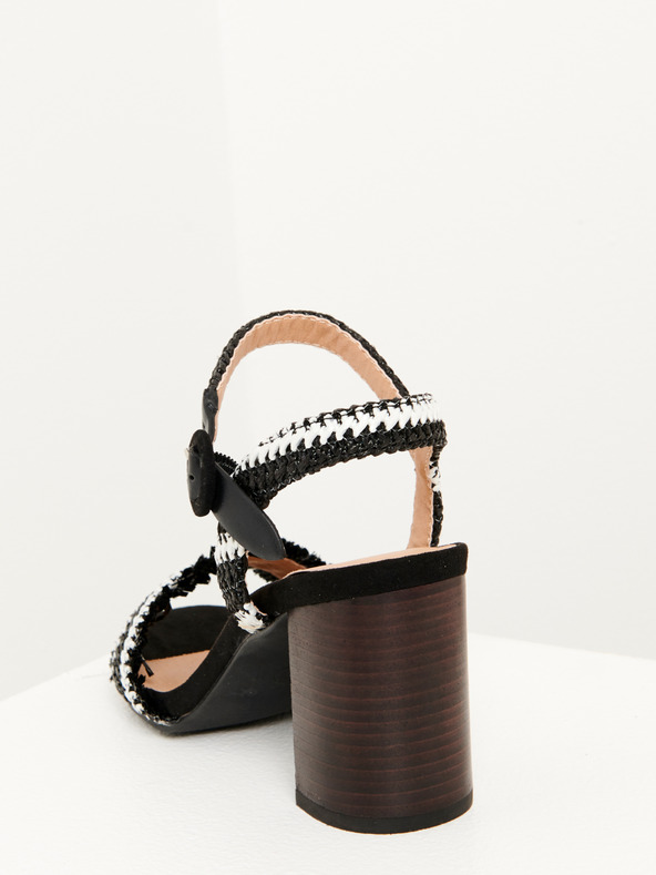 CAMAIEU Črne pasne čevlje CAMAIEU