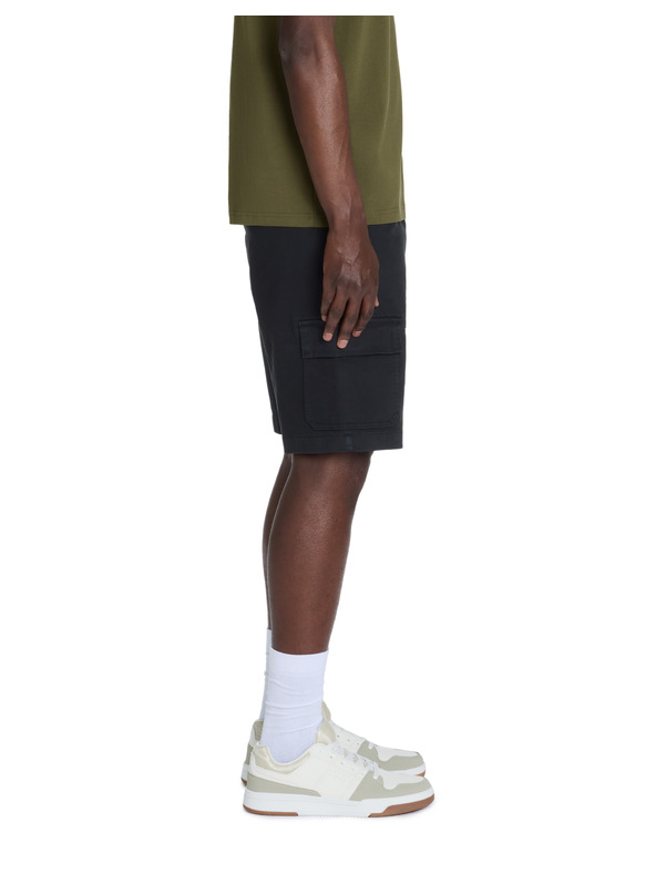 Celio Kratke hlače Locargobm