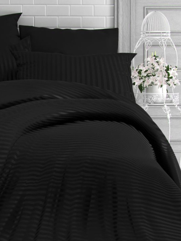 Kvalitex Francosko satenasto podaljšano posteljno perilo s črtami 1+2, 240x220, 70x90cm ČARNA