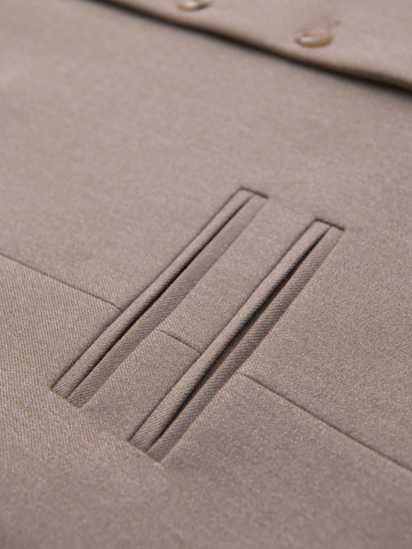 Ombre Clothing Moški bež suknjič z klasičnimi detajli in podlogo