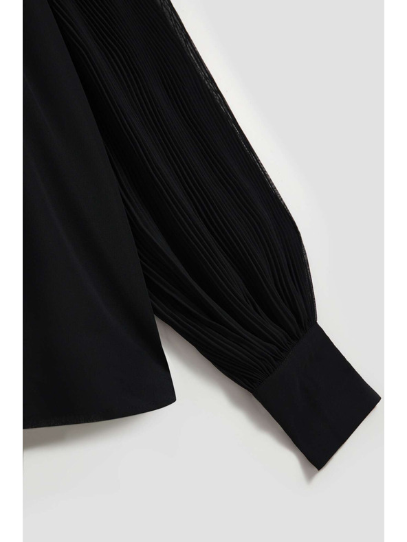 Moodo Črna bluza s prosojnimi rokavi