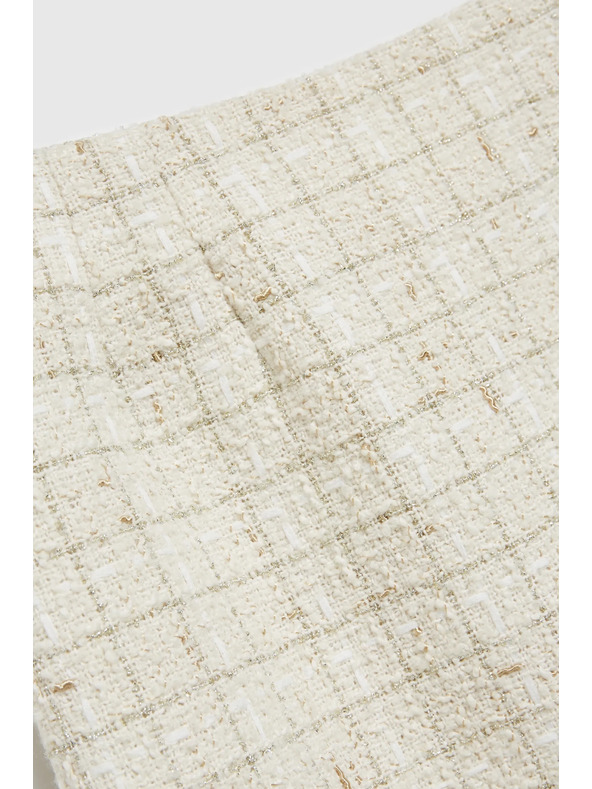 Moodo Kremasta pisana pouzdasta krilo