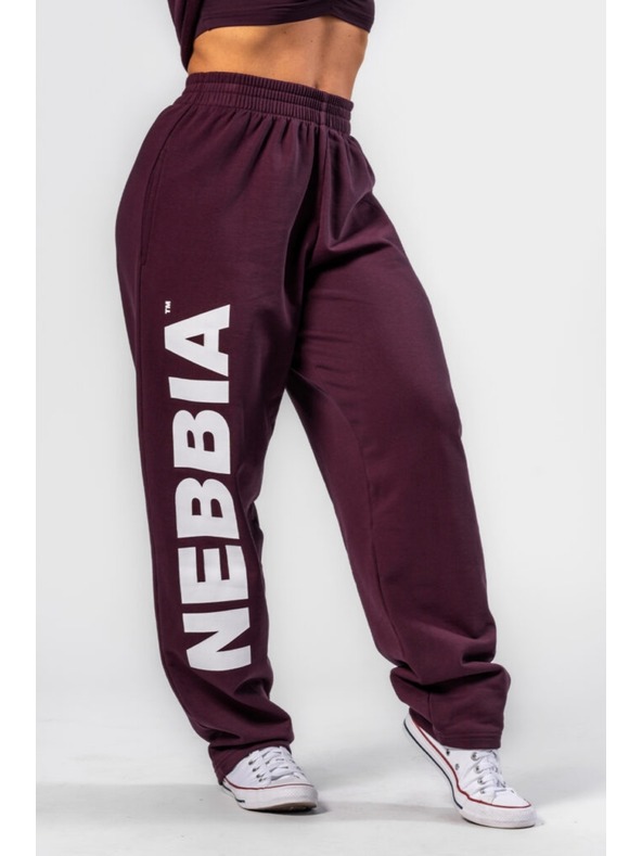 Nebbia Bordo ohlapne trenirka NEBBIA BOYFRIEND STYLE 432