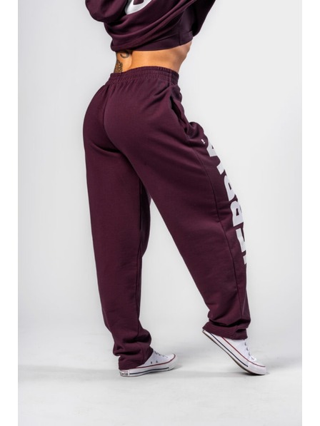 Nebbia Bordo ohlapne trenirka NEBBIA BOYFRIEND STYLE 432