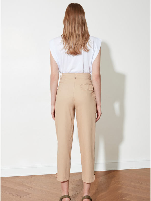 Trendyol Bež ženske krojene hlače z žepi Trendyol