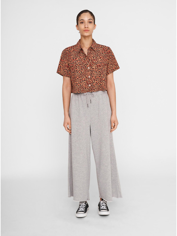 Noisy May Rjava kratka majica z vzorcem Noisy May Nika