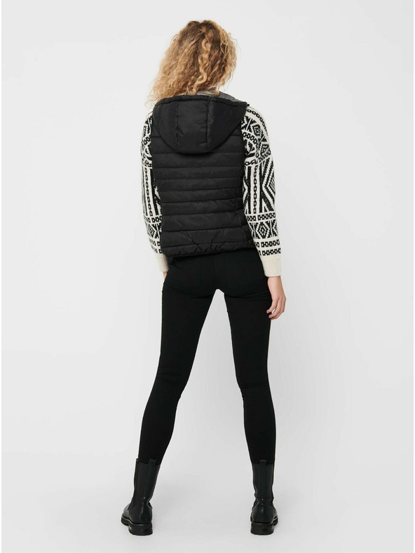 ONLY Črna ženska prešita jopica s kapuco ONLY New Tahoe