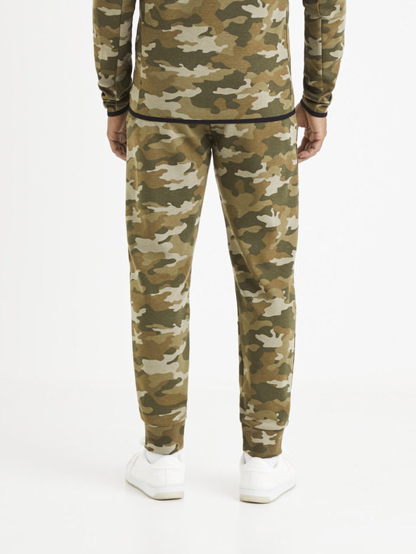 Celio Kaki vzorčaste trenirke Celio Vojogyoke