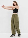GAP Crop top brez naramnic GAP