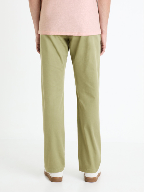 Celio Svetlo zelene moške hlače chino Celio Tohenri