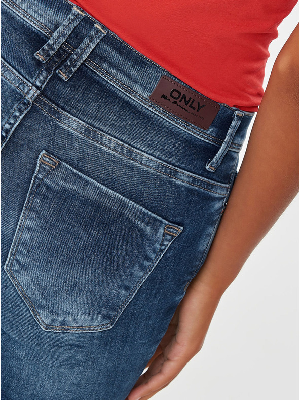 ONLY Modre oprijete kavbojke z raztrganim učinkom ONLY