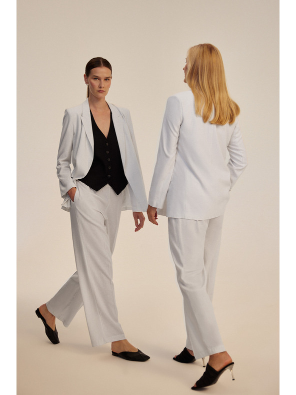 Moodo Ženske hlače Moodo - bele