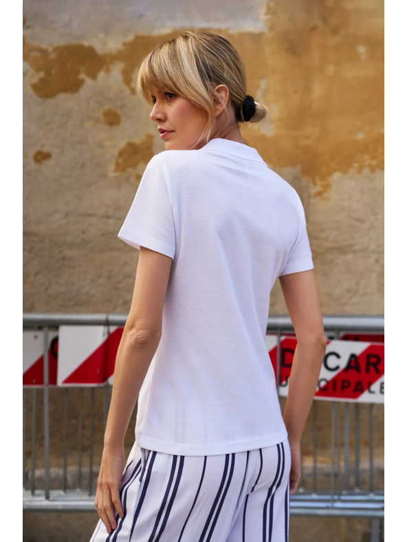 Moodo Belo žensko polo majčko