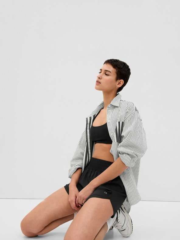 GAP Bežecké šortky GapFit Recycled High Rise GAP