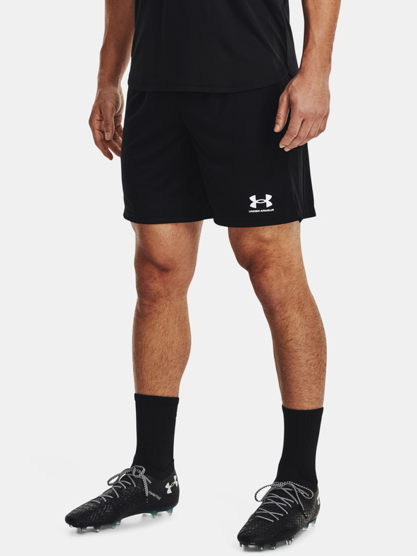 Under Armour Moške kratke hlače Under Armour Challenger Core Short