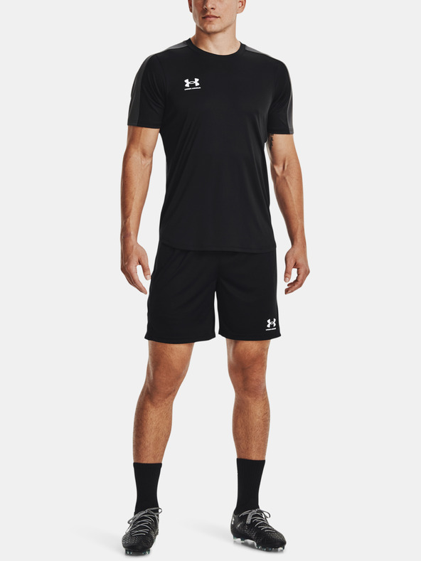 Under Armour Moške kratke hlače Under Armour Challenger Core Short
