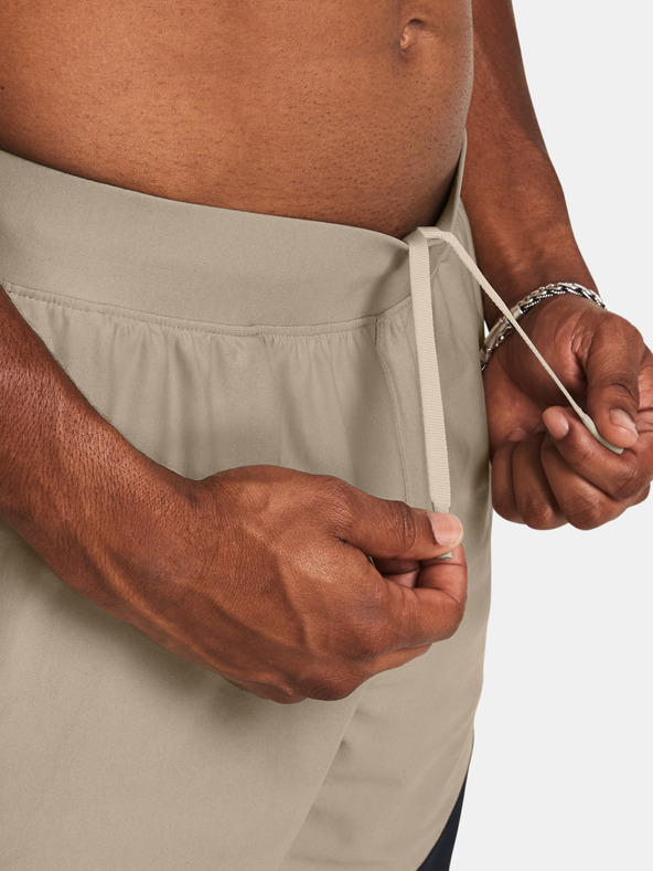 Under Armour Moške kratke hlače Under Armour UA Peak Woven Hybrid Short-BRN