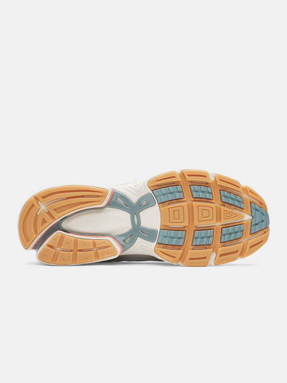 Under Armour Unisex čevlji Under Armour UA Sola-WHT