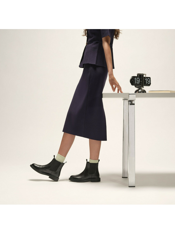 Geox Črni ženski gležnjarji Geox Serilda