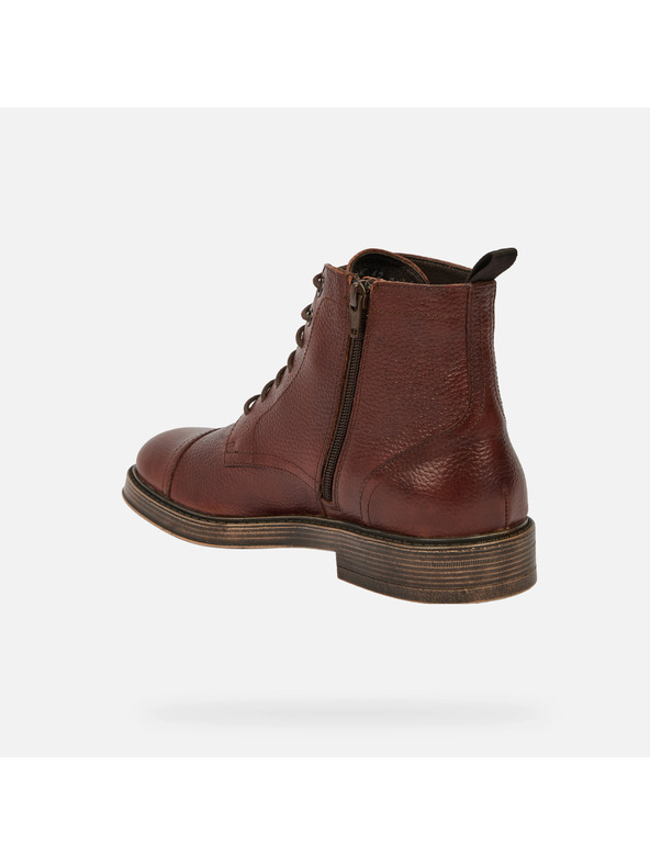 Geox Rjava moška gležnjarska obutev Geox Henreys