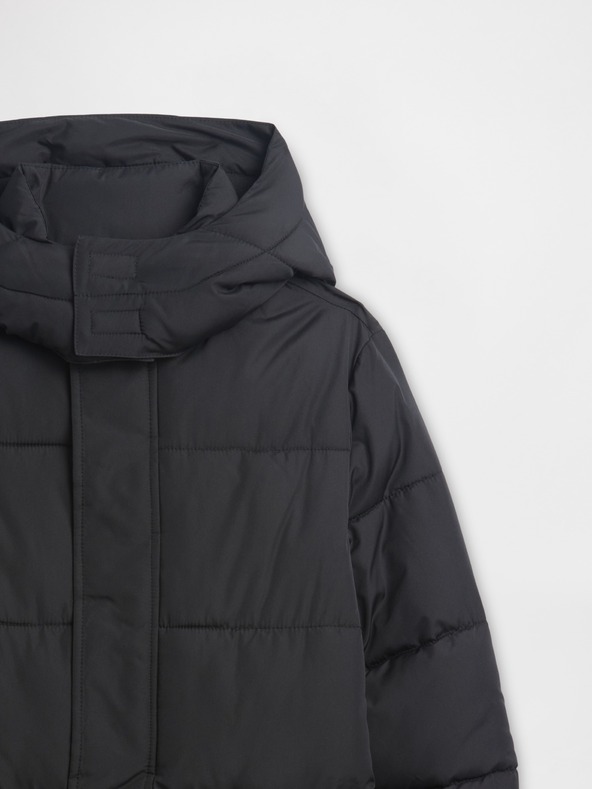 GAP Otroška prešita vodoodporna parka GAP