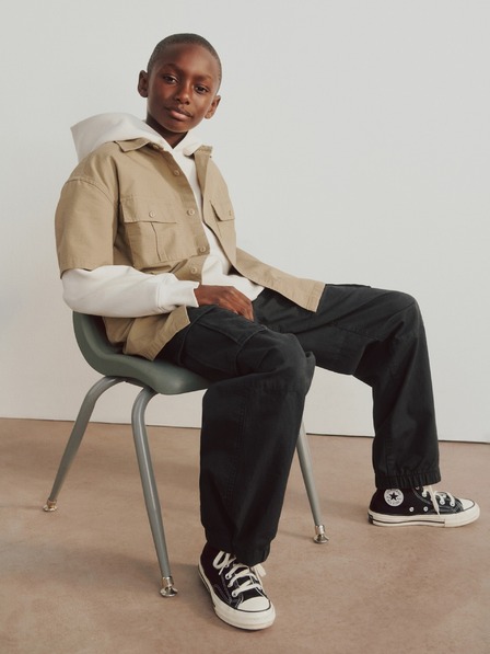 GAP Otroške cargo hlače GAP