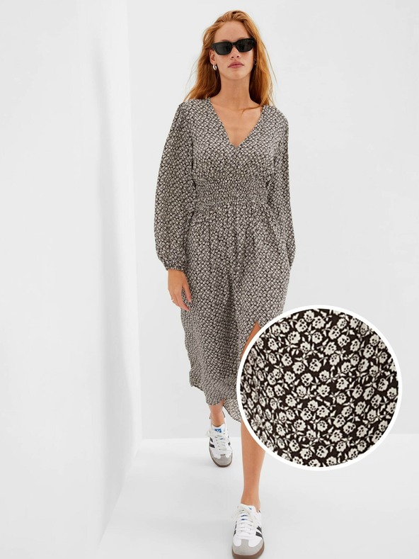 GAP Vzorčaste maksimalne obleke GAP