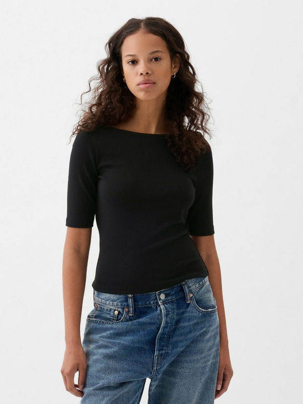GAP Crop majica z łodjasto izrezano ovratnico GAP