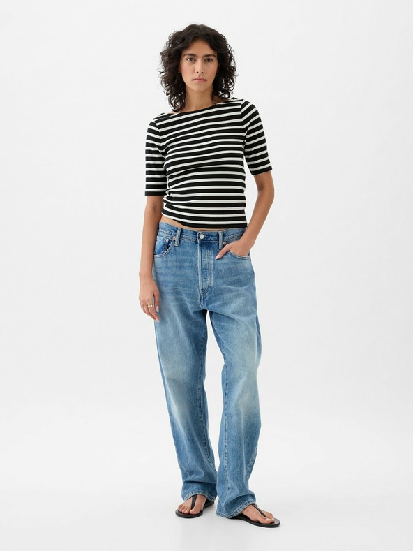 GAP Crop majica z łodjasto izrezano ovratnico GAP