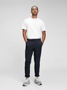 GAP Slim taper lahke hlače GapFlex GAP