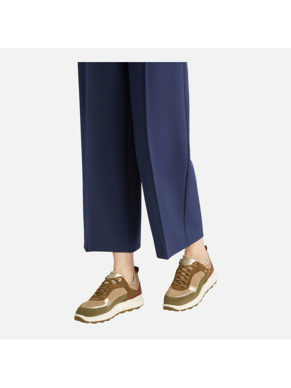 Geox Bež ženske superge Geox Spherica 4x4 B ABX