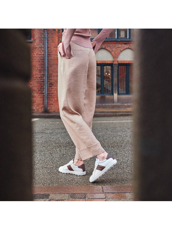 Geox Bele ženske superge Geox Spherica ECUB-1