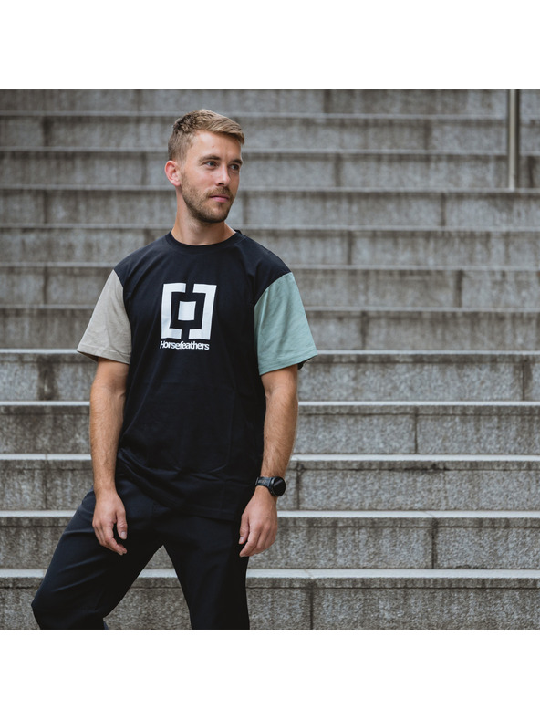 Horsefeathers Majica Base - večbarvna V