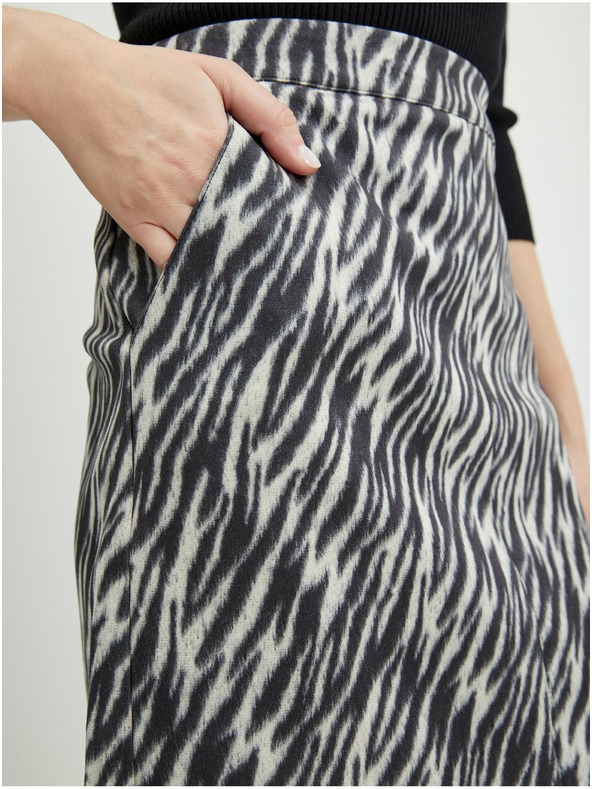 Orsay Črno žensko vzorčasto krilo iz semiša ORSAY