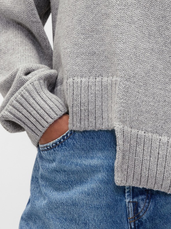 GAP Asimetričen pulover z volno GAP