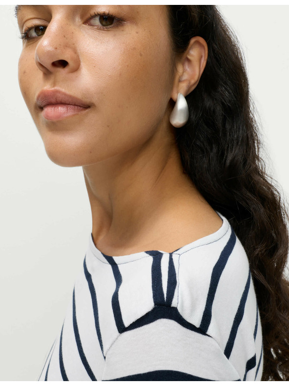 Marks & Spencer Črno-bela črtasta ženska majica Marks & Spencer