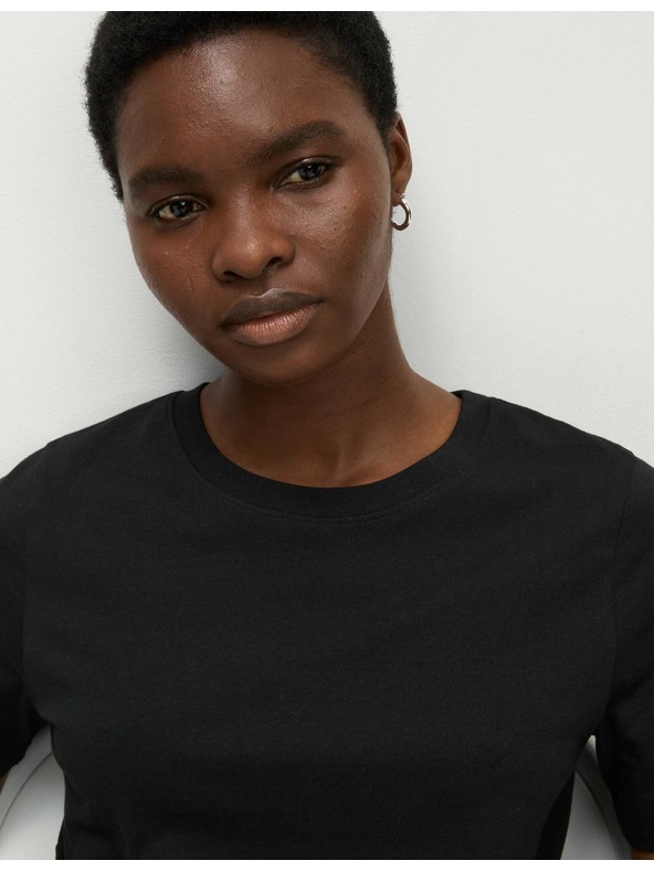 Marks & Spencer Črna ženska bombažna majica Marks & Spencer